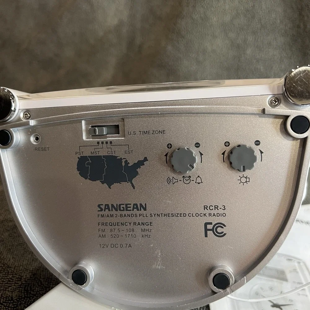Sangean Atomic Clock Radio Humane Wake System Tested